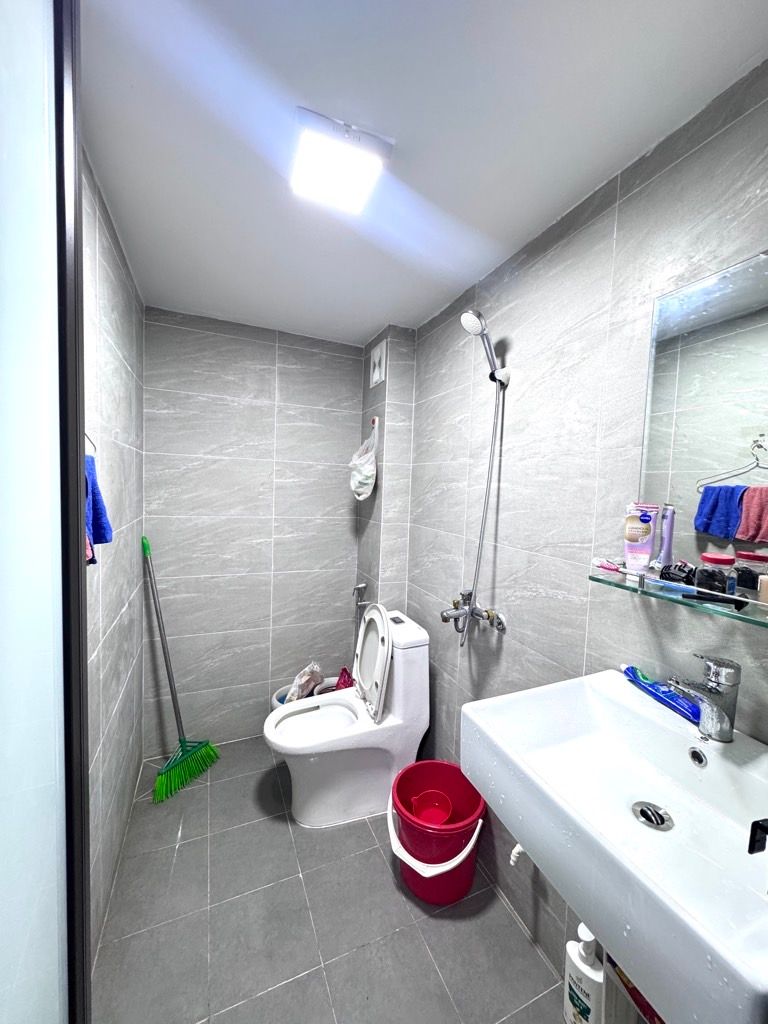 Bán nhà Định Công Thượng - diện tích 41m2 2 tầng - gần ô tô - giá 2,6 tỷ