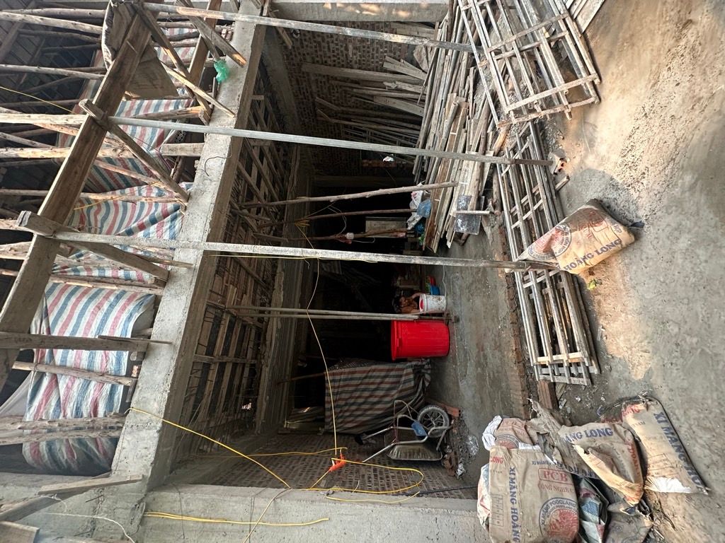 Bán nhà Lương Khánh Thiện - diện tích 52.4m2 7 tầng - Ô TÔ ĐỖ CỔNG - giá 19,5 tỷ