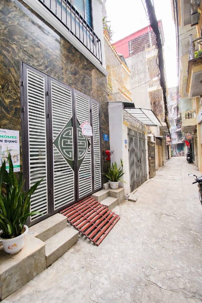 Bán nhà Nguyễn Lân - diện tích 82m2 7 tầng - Thang máy, ô tô đỗ cửa - giá 23,2 tỷ