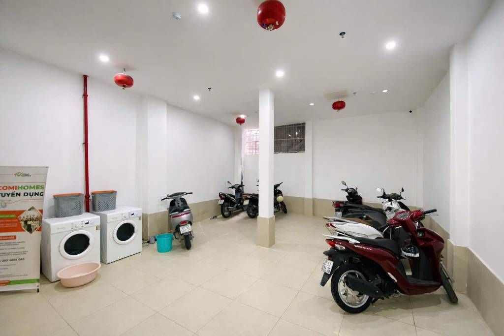 Bán nhà Nguyễn Lân - diện tích 82m2 7 tầng - Thang máy, ô tô đỗ cửa - giá 23,2 tỷ