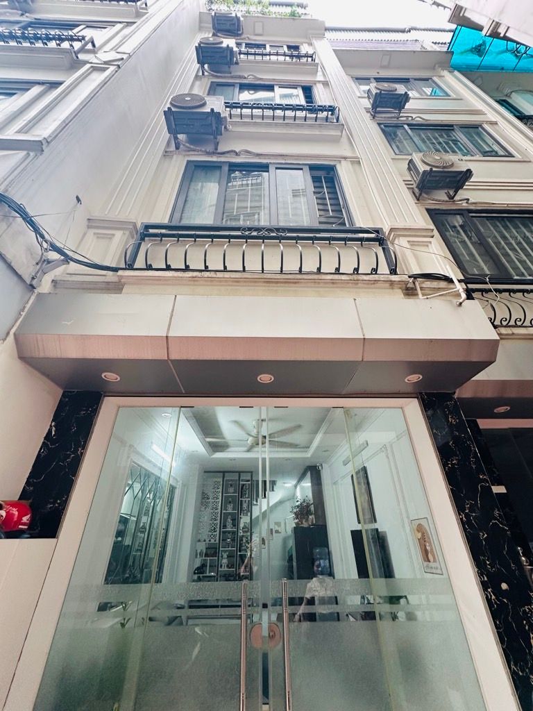 Bán nhà Gốc Đề - diện tích 30m2 5 tầng - nhà đẹp full nội thất - giá 8,35 tỷ