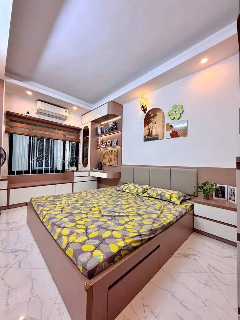 Bán nhà Gốc Đề - diện tích 30m2 5 tầng - nhà đẹp full nội thất - giá 8,35 tỷ