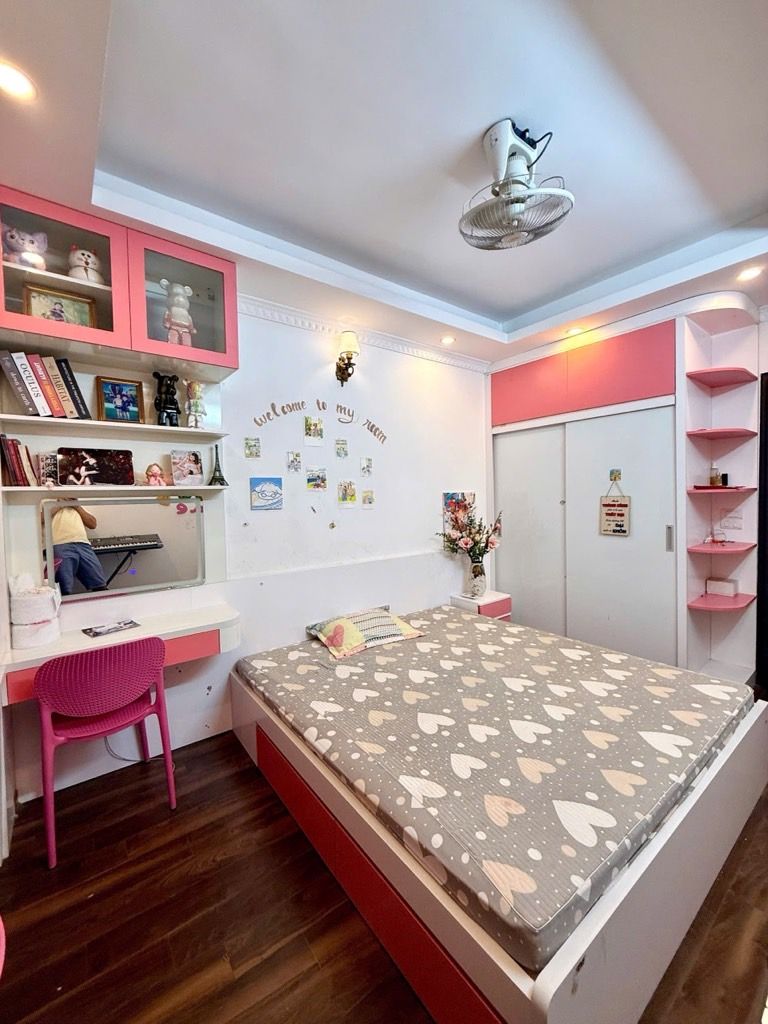 Bán nhà Gốc Đề - diện tích 30m2 5 tầng - nhà đẹp full nội thất - giá 8,35 tỷ