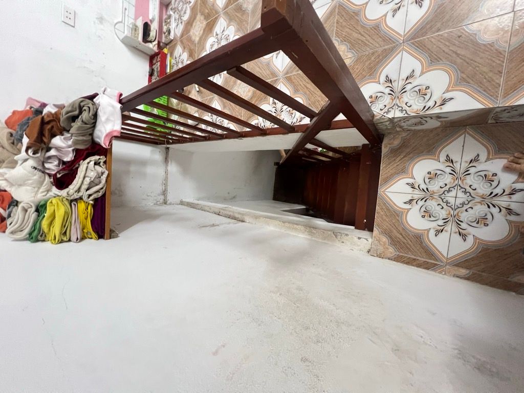 Bán nhà Tân Mai - diện tích 17,1m2 2 tầng - căn góc 3 thoáng - giá 3,4 tỷ