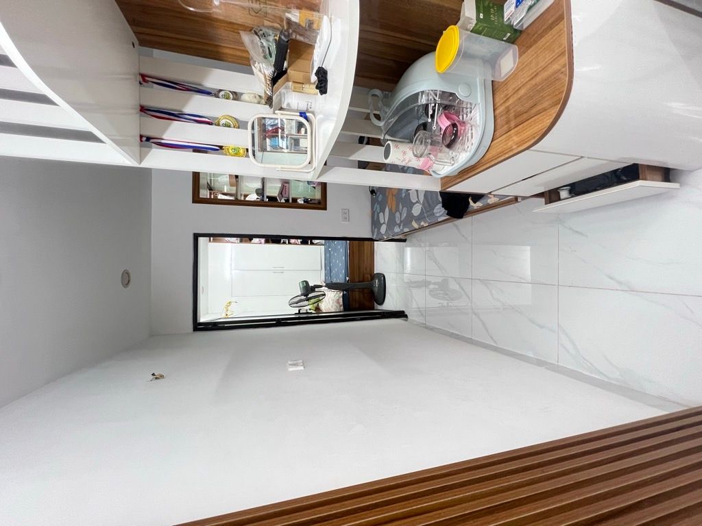 Bán nhà Tân Mai - diện tích 18,2m2 1 tầng - mặt ngõ thông - giá 2,8 tỷ