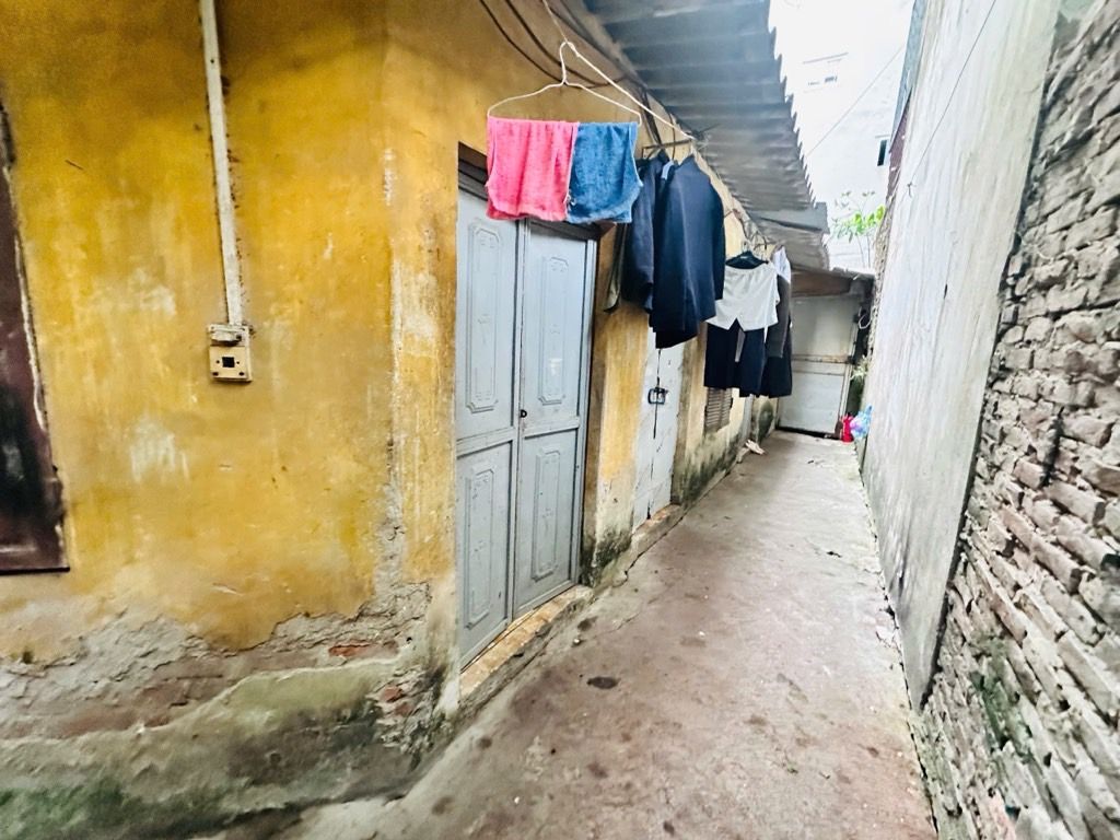 Bán nhà Trương Định - diện tích 61m2 1 tầng - Đất đẹp xây nhà - giá 18,9 tỷ