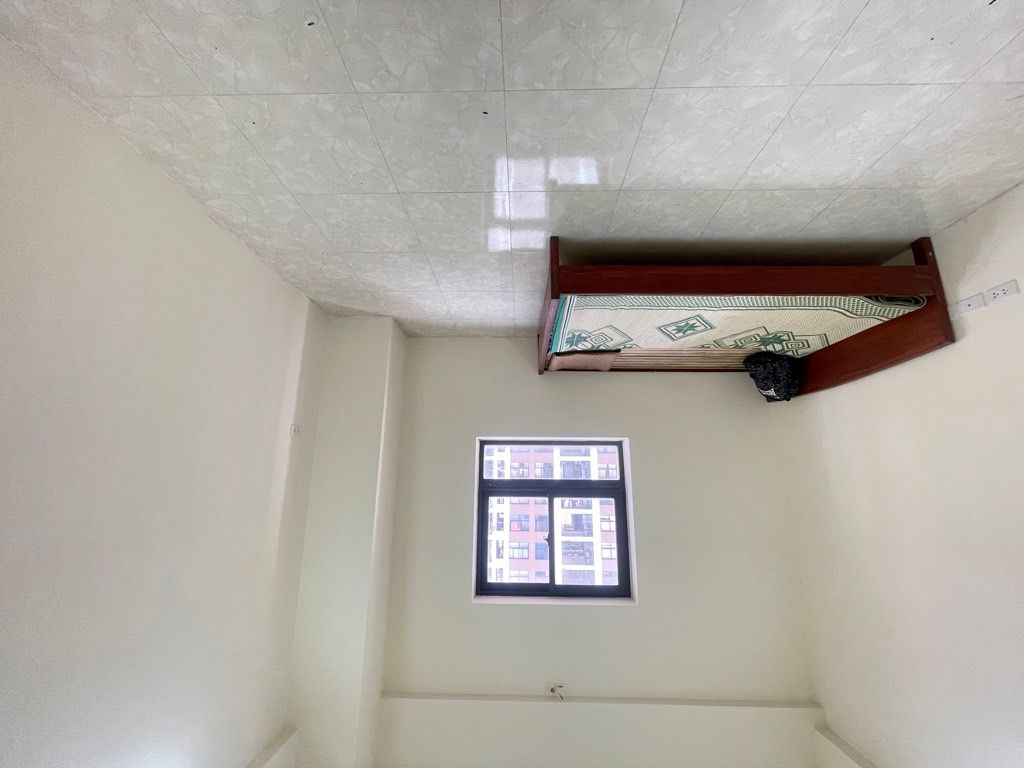 Bán nhà Hoàng Đạo Thành - diện tích 64m2 6 tầng - Cực hiếm - giá 5,7 tỷ