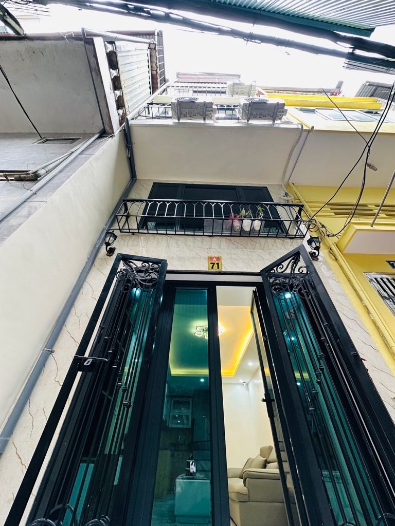 Bán nhà ngõ Thổ Quan - diện tích 25,6m2 5 tầng - Nội thất đẹp - giá 0 tỷ