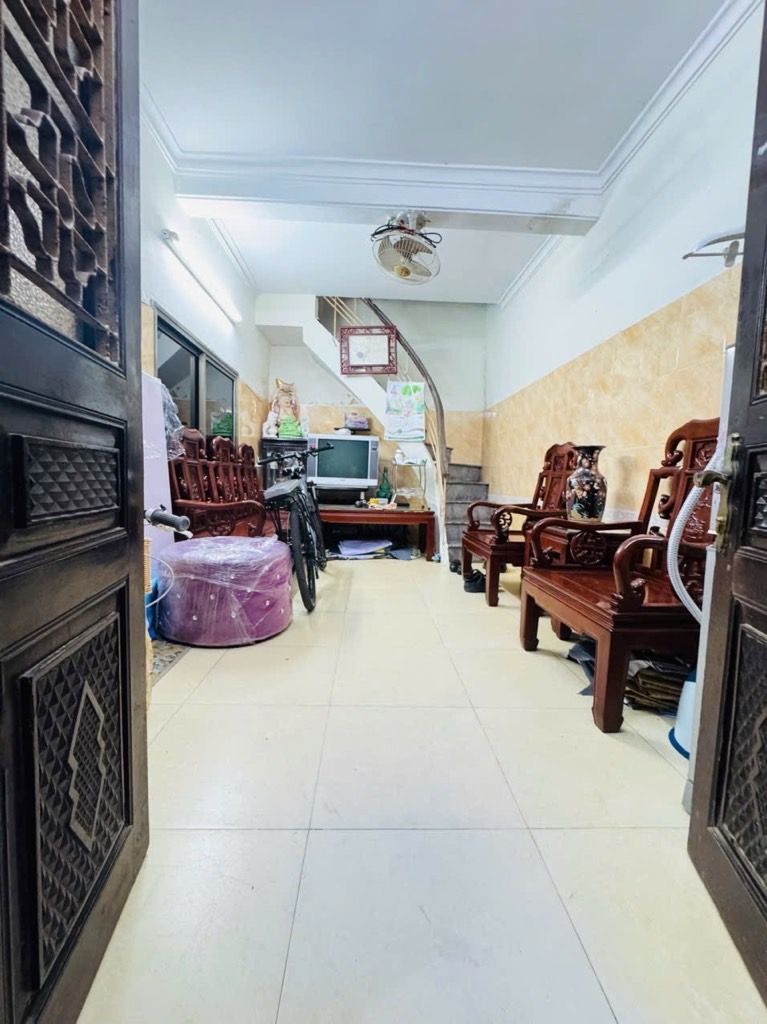 Bán nhà Bạch Mai - diện tích 30m2 3 tầng - Lô góc - giá 5 tỷ