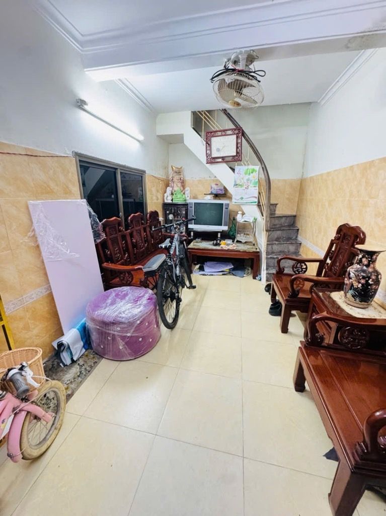 Bán nhà Bạch Mai - diện tích 30m2 3 tầng - Lô góc - giá 5 tỷ