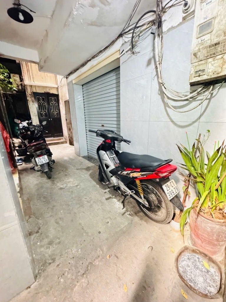 Bán nhà Bạch Mai - diện tích 30m2 3 tầng - Lô góc - giá 5 tỷ