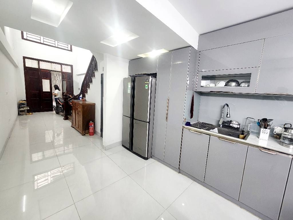 Bán nhà Bằng Liệt - diện tích 45m2 5 tầng - Ô TÔ TRÁNH - giá 11,8 tỷ