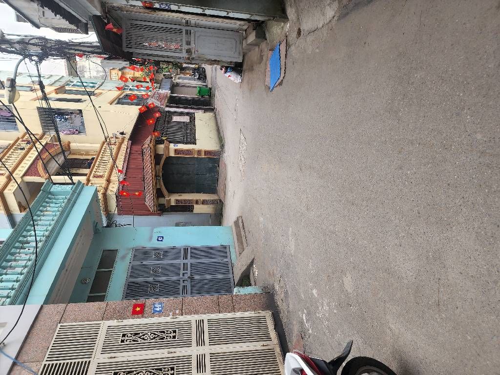 Bán nhà Bằng Liệt - diện tích 45m2 5 tầng - Ô TÔ TRÁNH - giá 11,8 tỷ