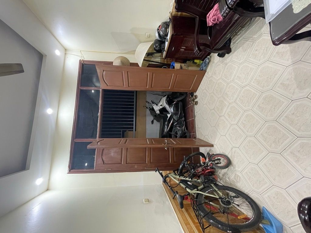 Bán nhà Chính Kinh - diện tích 33.9m2 4 tầng - 2 mặt thoáng - giá 9,7 tỷ