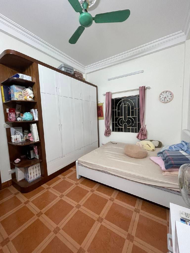 Bán nhà Nguyễn Trãi - diện tích 65.1m2 3 tầng - Ô TÔ ĐỖ CỬA - giá 19,9 tỷ