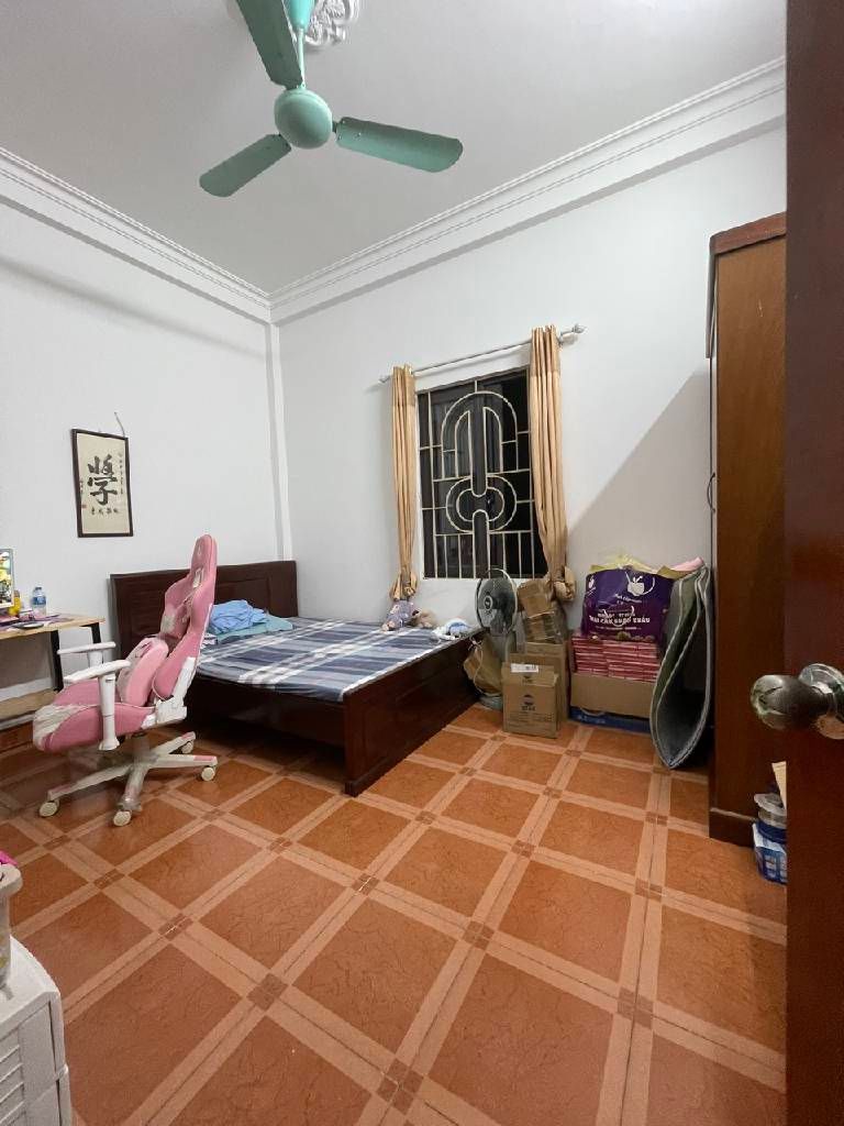 Bán nhà Nguyễn Trãi - diện tích 65.1m2 3 tầng - Ô TÔ ĐỖ CỬA - giá 19,9 tỷ