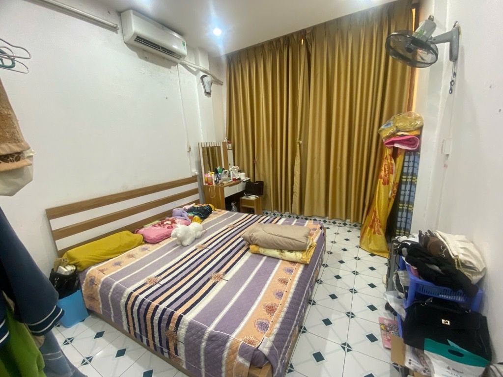 Bán nhà Hòa Bình - diện tích 22,4m2 4 tầng - Nhà đẹp ở ngay - giá 6,8 tỷ