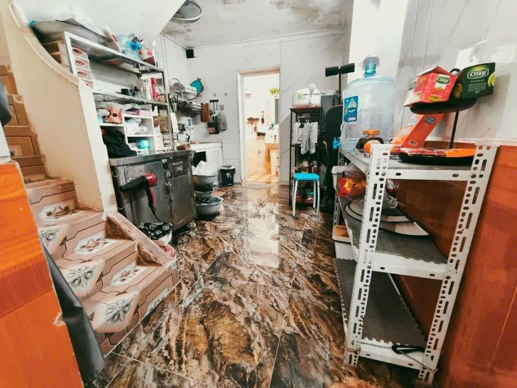 Bán nhà Gốc Đề - diện tích 37m2 3 tầng - Mặt ngõ thông kinh doanh - giá 7,25 tỷ