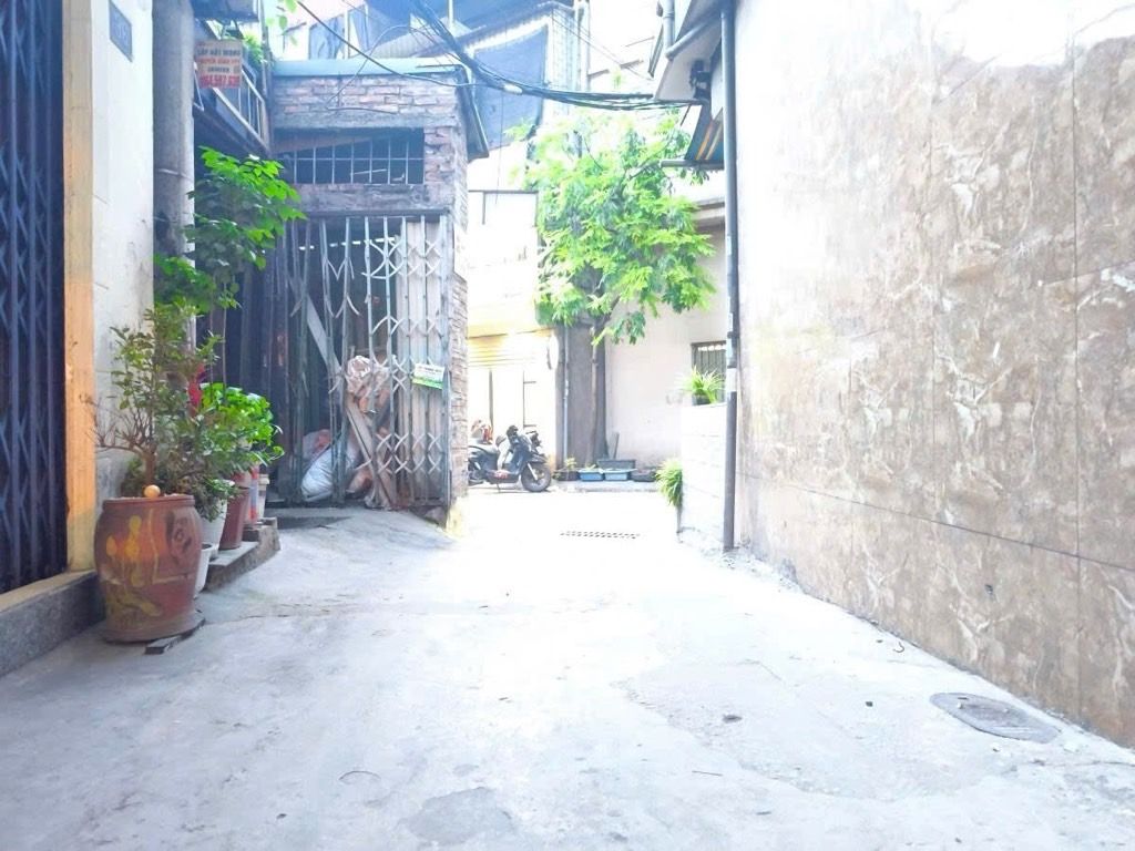 Bán nhà Gốc Đề - diện tích 37m2 3 tầng - Mặt ngõ thông kinh doanh - giá 7,25 tỷ