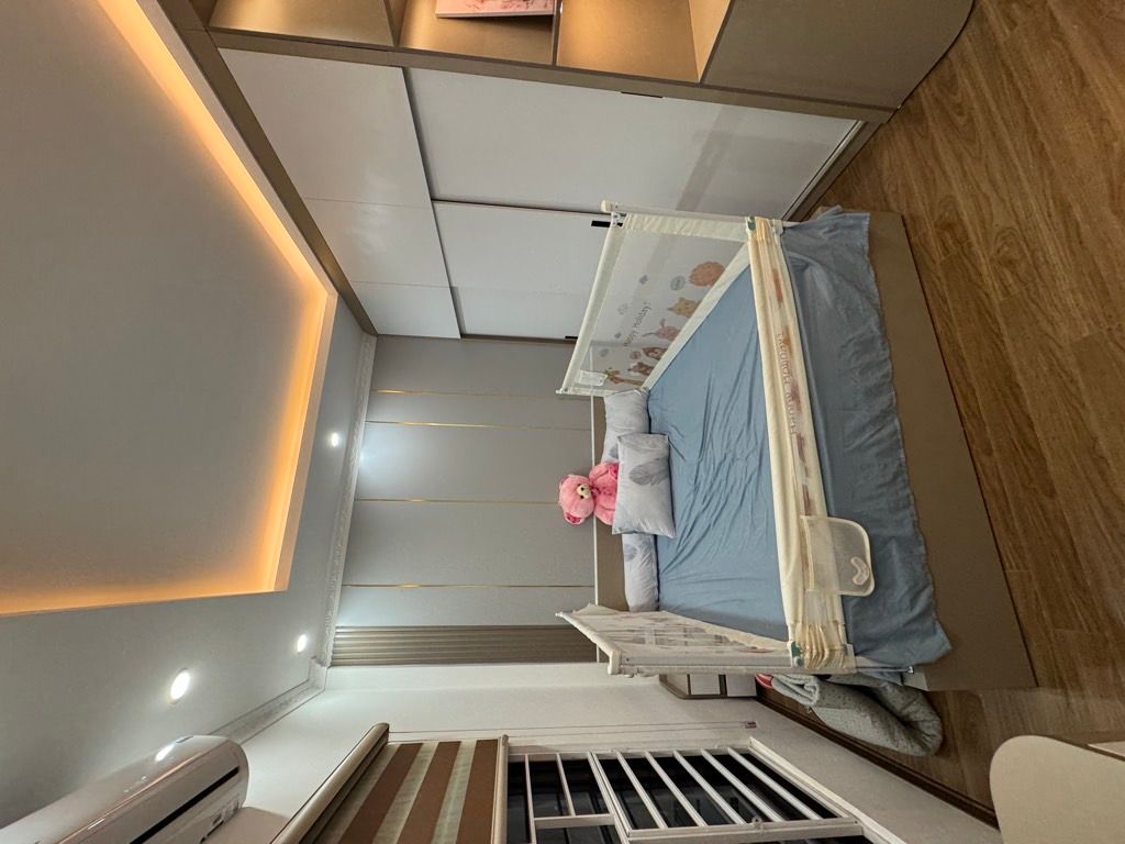 Bán nhà Lĩnh Nam - diện tích 71m2 6 tầng - Lô góc, thang máy - giá 21 tỷ