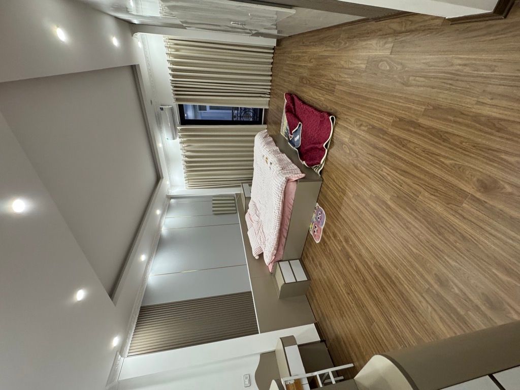 Bán nhà Lĩnh Nam - diện tích 71m2 6 tầng - Lô góc, thang máy - giá 21 tỷ