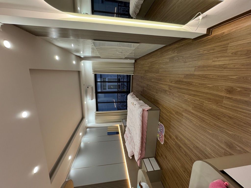 Bán nhà Lĩnh Nam - diện tích 71m2 6 tầng - Lô góc, thang máy - giá 21 tỷ