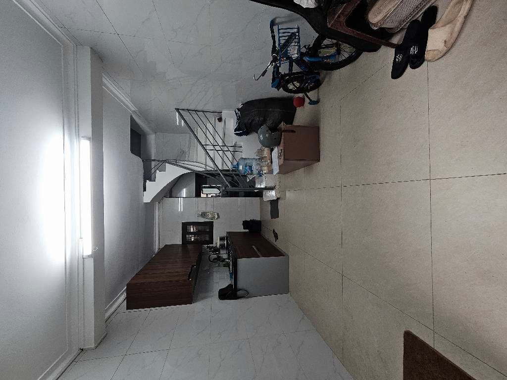 Bán nhà Nguyễn An Ninh - diện tích 19m2 3 tầng - ô tô đỗ cửa - giá 2,3 tỷ