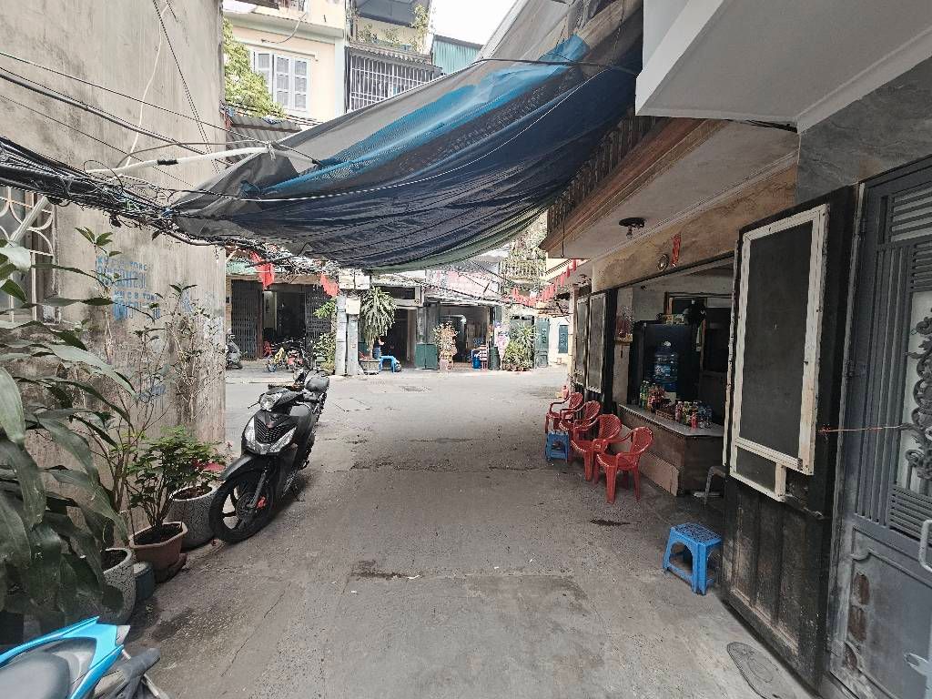 Bán nhà Nguyễn An Ninh - diện tích 19m2 3 tầng - ô tô đỗ cửa - giá 2,3 tỷ