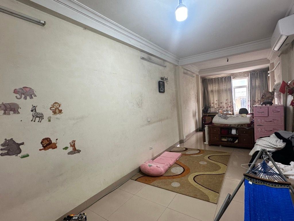 Bán nhà La Thành - diện tích 41.8m2 5 tầng - Mặt phố kinh doanh siêu lợi nhuận - giá 23,8 tỷ