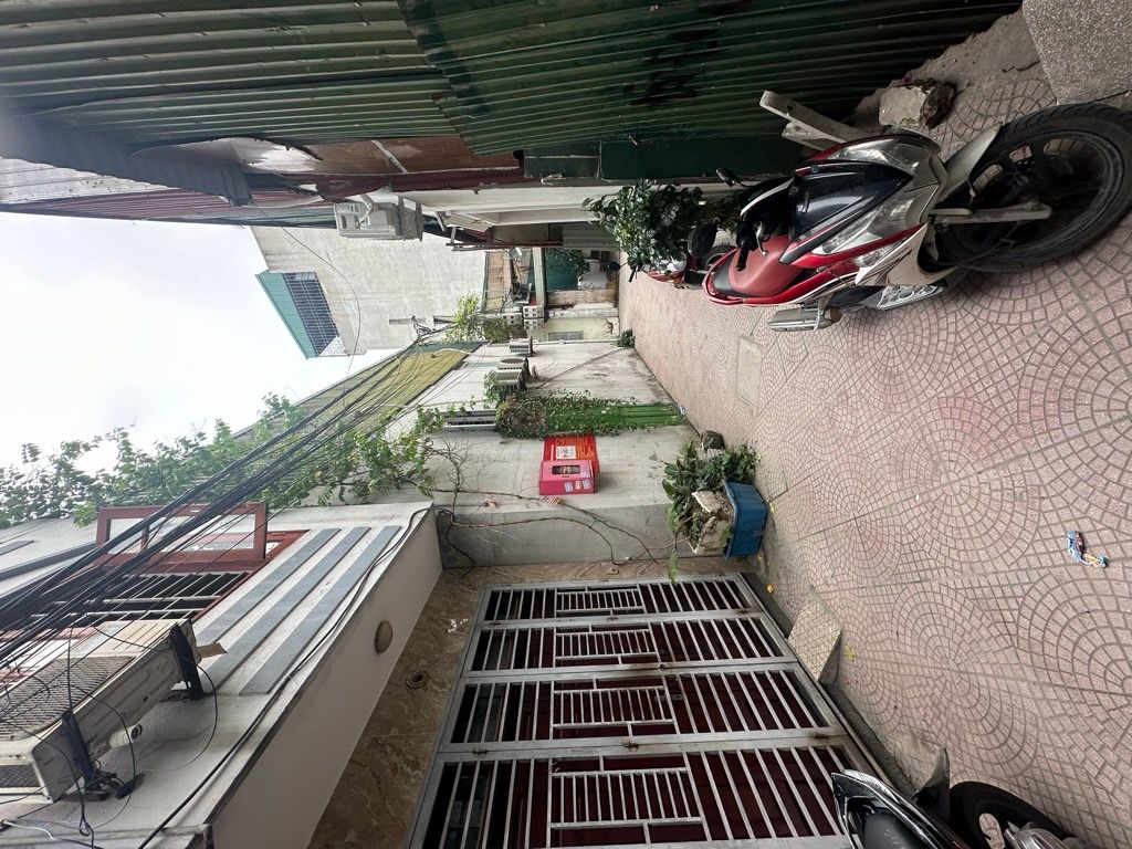 Bán nhà Giáp Nhị - diện tích 31m2 5 tầng - ô tô tránh - giá 7,3 tỷ