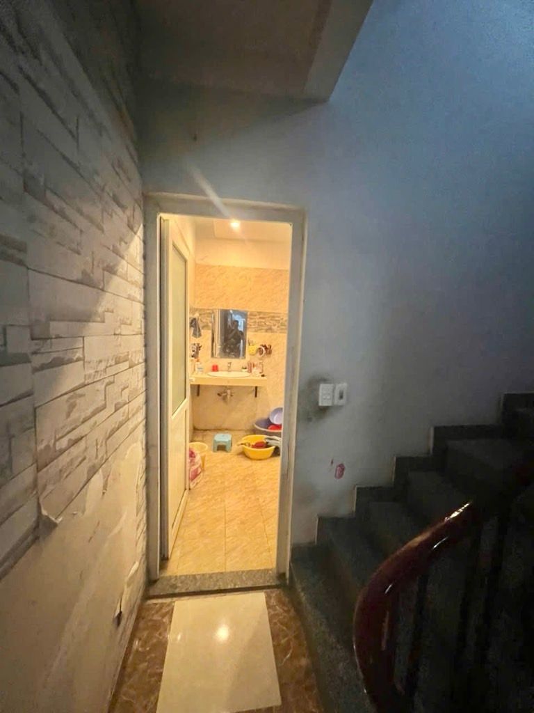 Bán nhà Giáp Nhị - diện tích 31m2 5 tầng - ô tô tránh - giá 7,3 tỷ