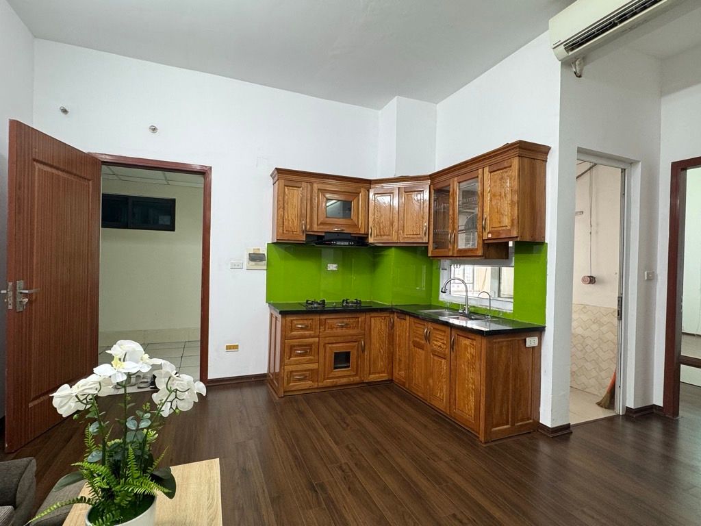 Bán nhà Nghiêm Xuân Yên - diện tích 53.5m2 1 tầng - Mặt phố - giá 3,98 tỷ