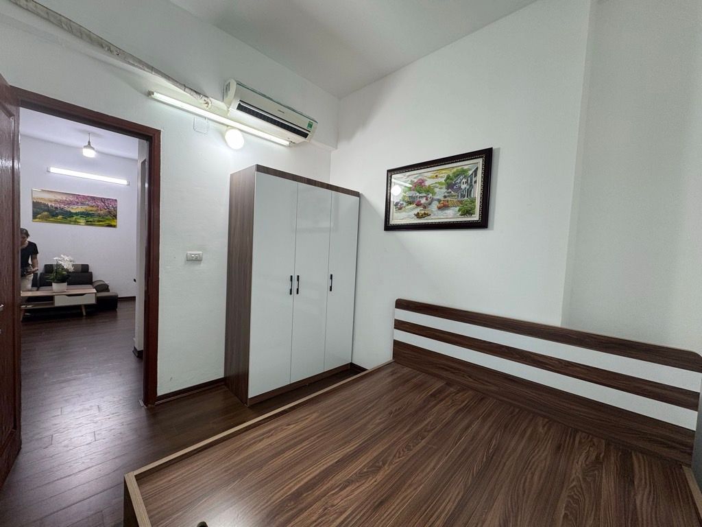 Bán nhà Nghiêm Xuân Yên - diện tích 53.5m2 1 tầng - Mặt phố - giá 3,98 tỷ