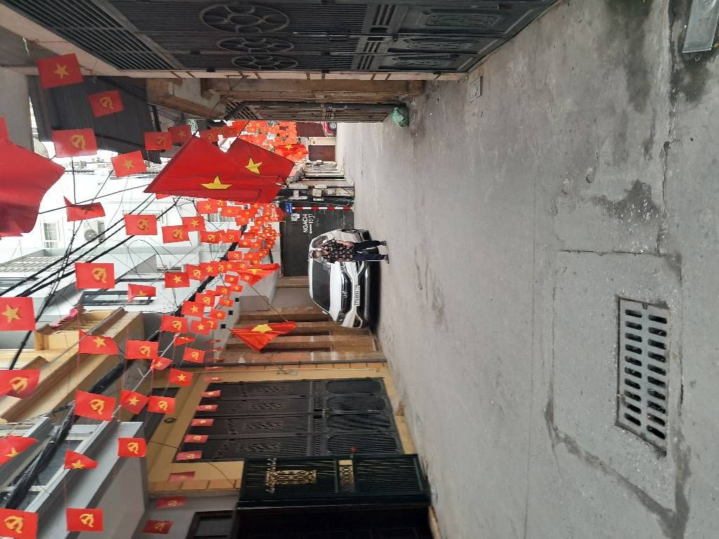 Bán nhà Định Công Thượng - diện tích 53m2 6 tầng - ô tô đỗ cửa - giá 15 tỷ