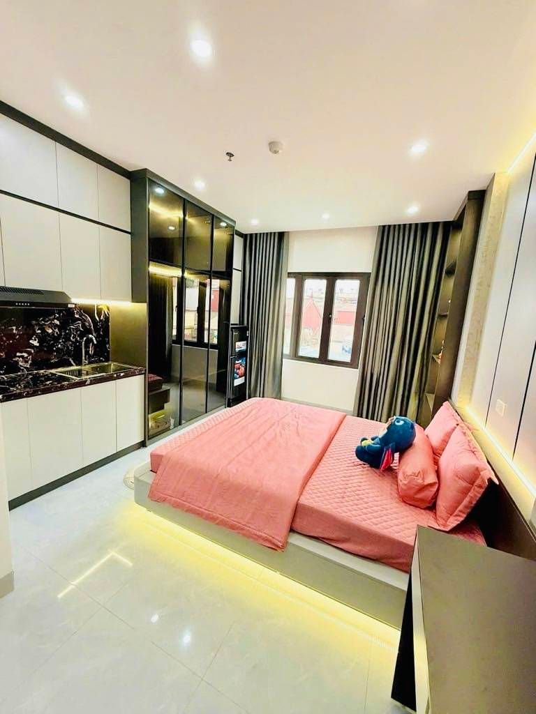 Bán nhà Định Công Thượng - diện tích 53m2 6 tầng - ô tô đỗ cửa - giá 15 tỷ