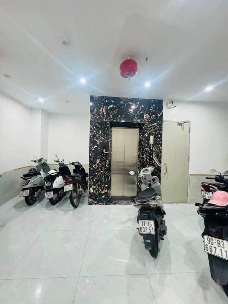 Bán nhà Định Công Thượng - diện tích 53m2 6 tầng - ô tô đỗ cửa - giá 15 tỷ