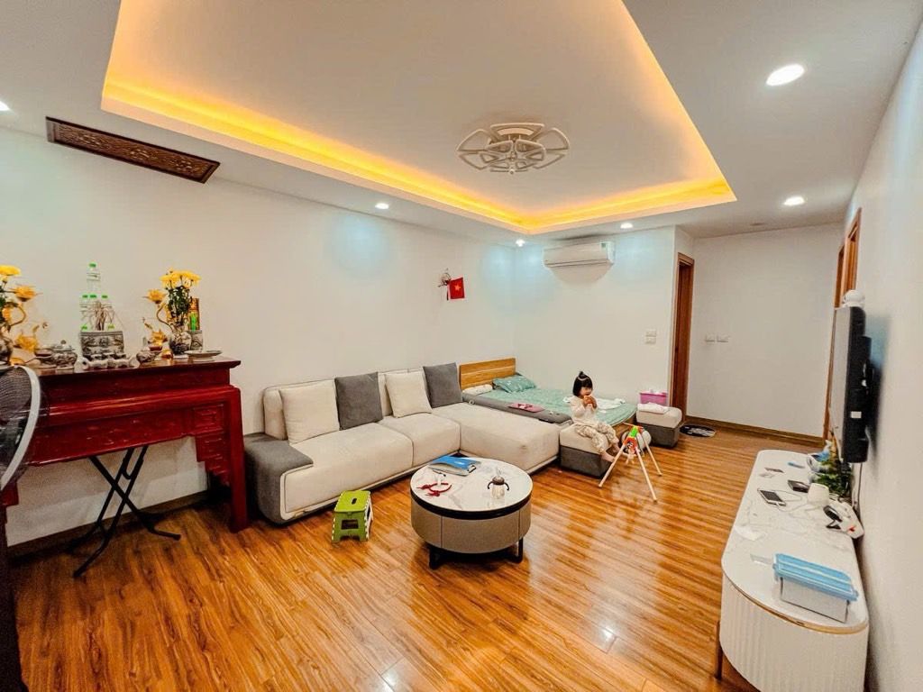 Bán nhà Vĩnh Tuy - diện tích 66.4m2 10 tầng - Chung cư Udic Riverside 1 - giá 5,7 tỷ