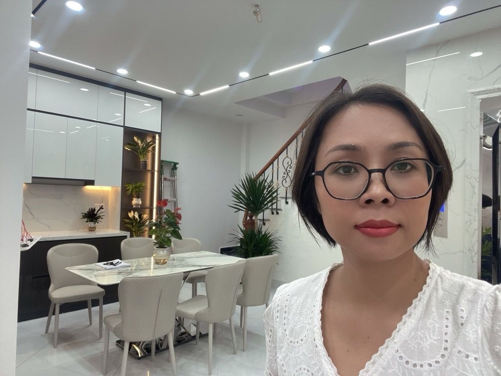 Bán nhà Vĩnh Tuy - diện tích 37,4m2 5 tầng - Lô góc - giá 10,8 tỷ