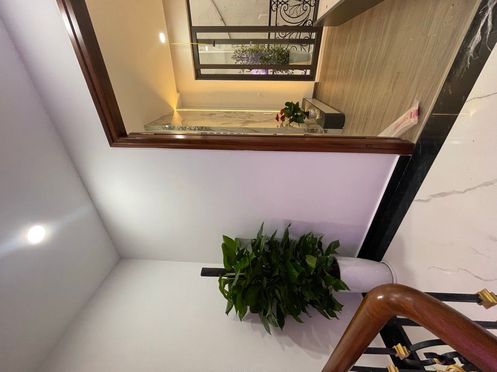 Bán nhà Vĩnh Tuy - diện tích 37,4m2 5 tầng - Lô góc - giá 10,8 tỷ