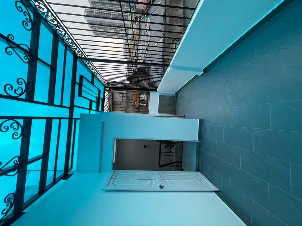 Bán nhà Vĩnh Tuy - diện tích 37,4m2 5 tầng - Lô góc - giá 10,8 tỷ