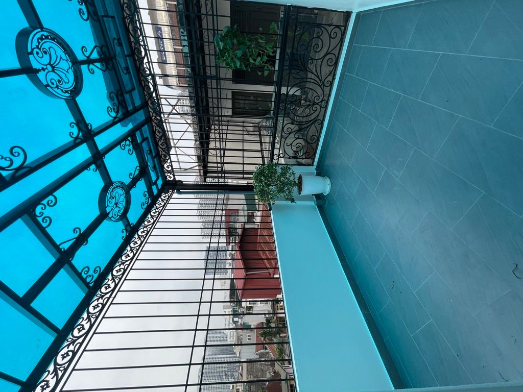 Bán nhà Vĩnh Tuy - diện tích 37,4m2 5 tầng - Lô góc - giá 10,8 tỷ