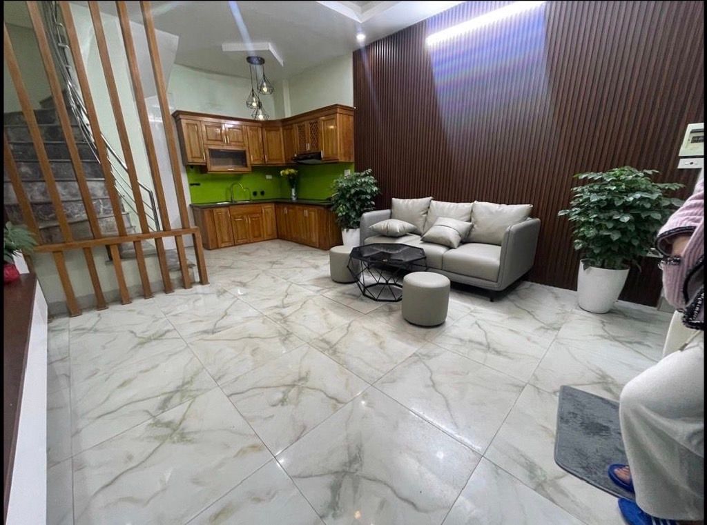 Bán nhà Đông Thiên - diện tích 54m2 5 tầng - ô tô gần - giá 6,6 tỷ