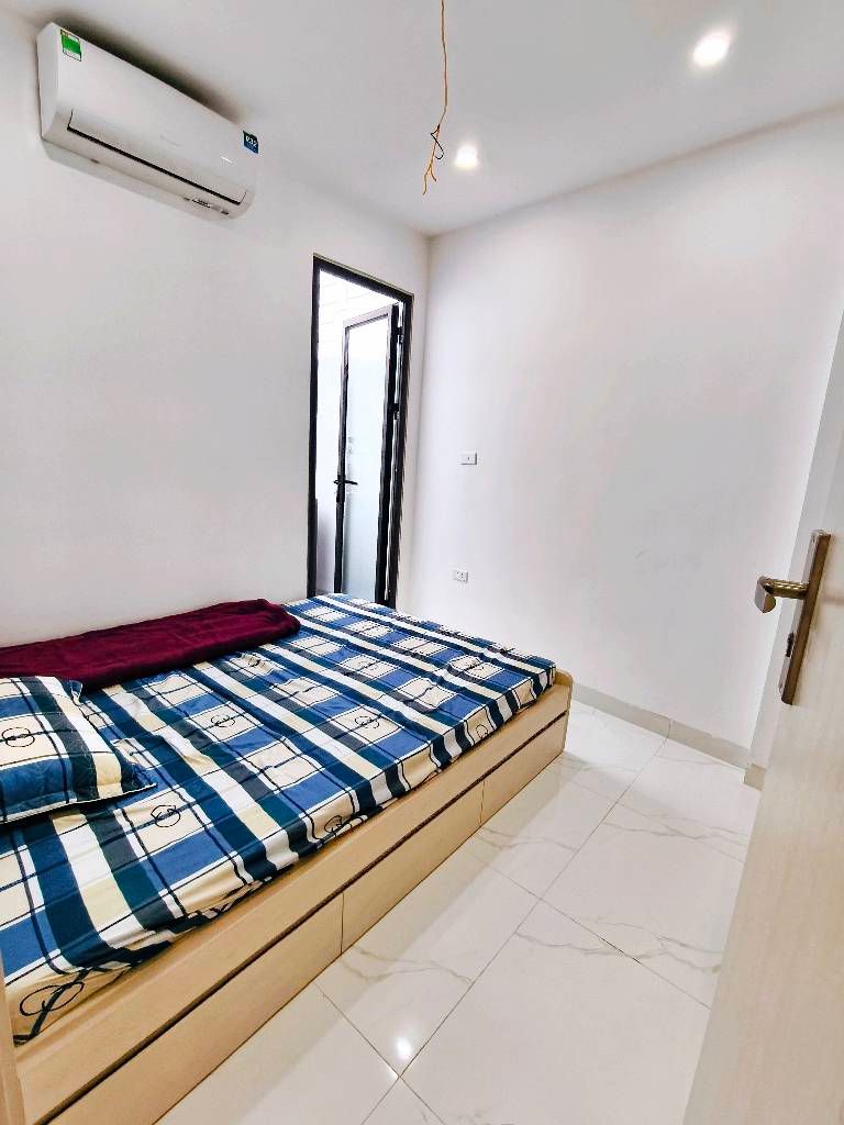 Bán nhà Đông Tác - diện tích 50m2 1 tầng - Thang máy - giá 2,8 tỷ