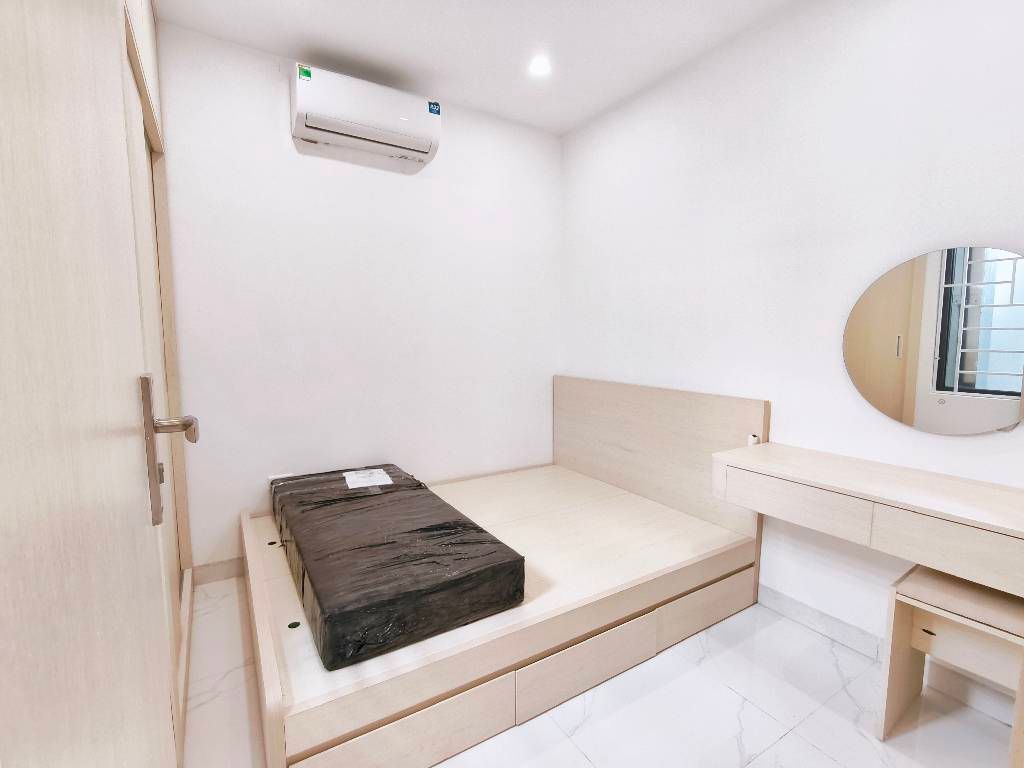 Bán nhà Đông Tác - diện tích 50m2 1 tầng - Thang máy - giá 2,8 tỷ