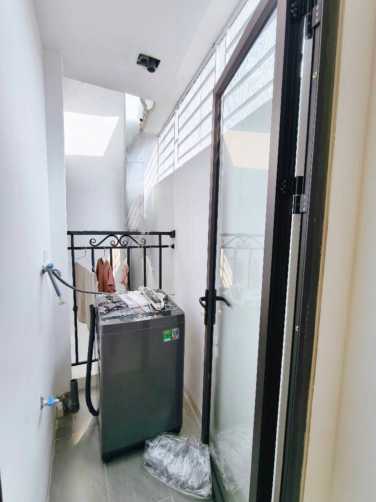 Bán nhà Đông Tác - diện tích 50m2 1 tầng - Thang máy - giá 2,8 tỷ