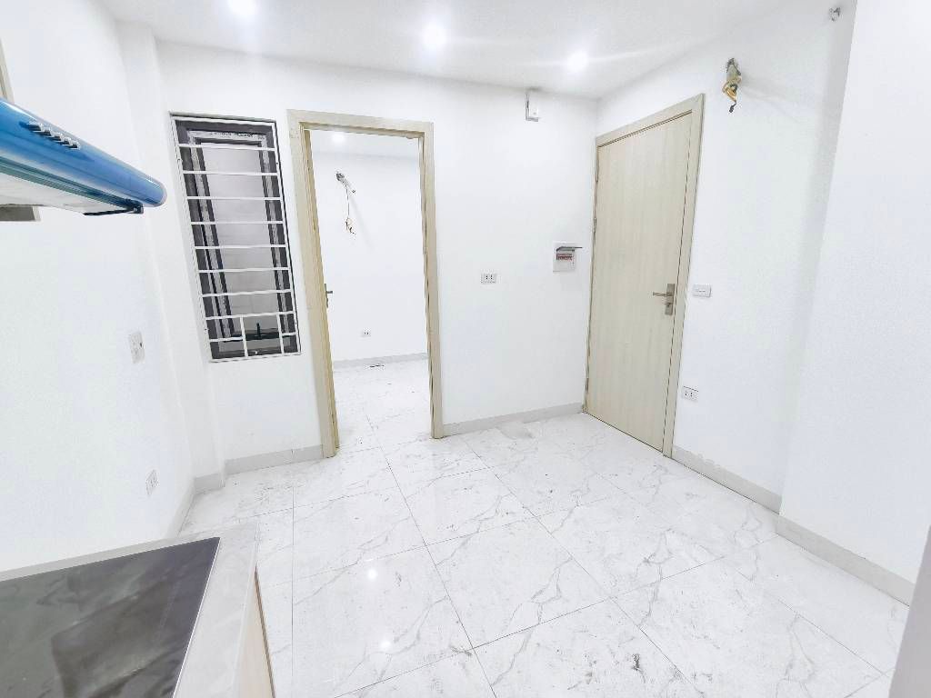 Bán nhà Đông Tác - diện tích 46m2 1 tầng - Thang máy - giá 2,8 tỷ