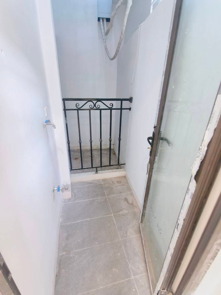 Bán nhà Đông Tác - diện tích 46m2 1 tầng - Thang máy - giá 2,8 tỷ