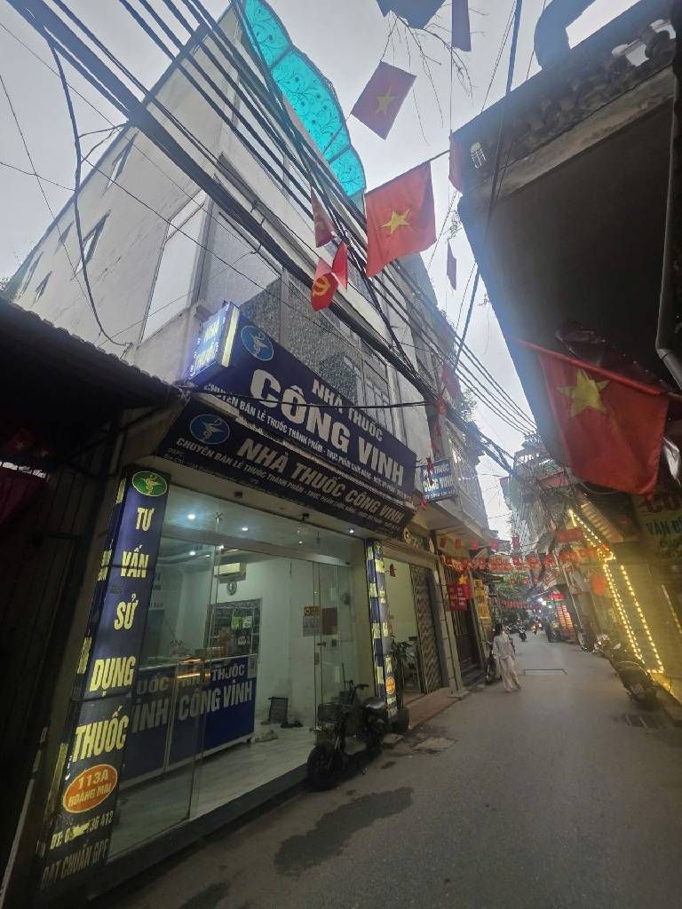 Bán nhà Hoàng Mai - diện tích 47.2m2 3 tầng - Mặt phố kinh doanh cực sầm uất - giá 19,2 tỷ