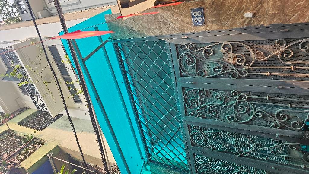 Bán nhà Chợ Khâm Thiên - diện tích 62.4m2 5 tầng - Gần ô tô - giá 20 tỷ