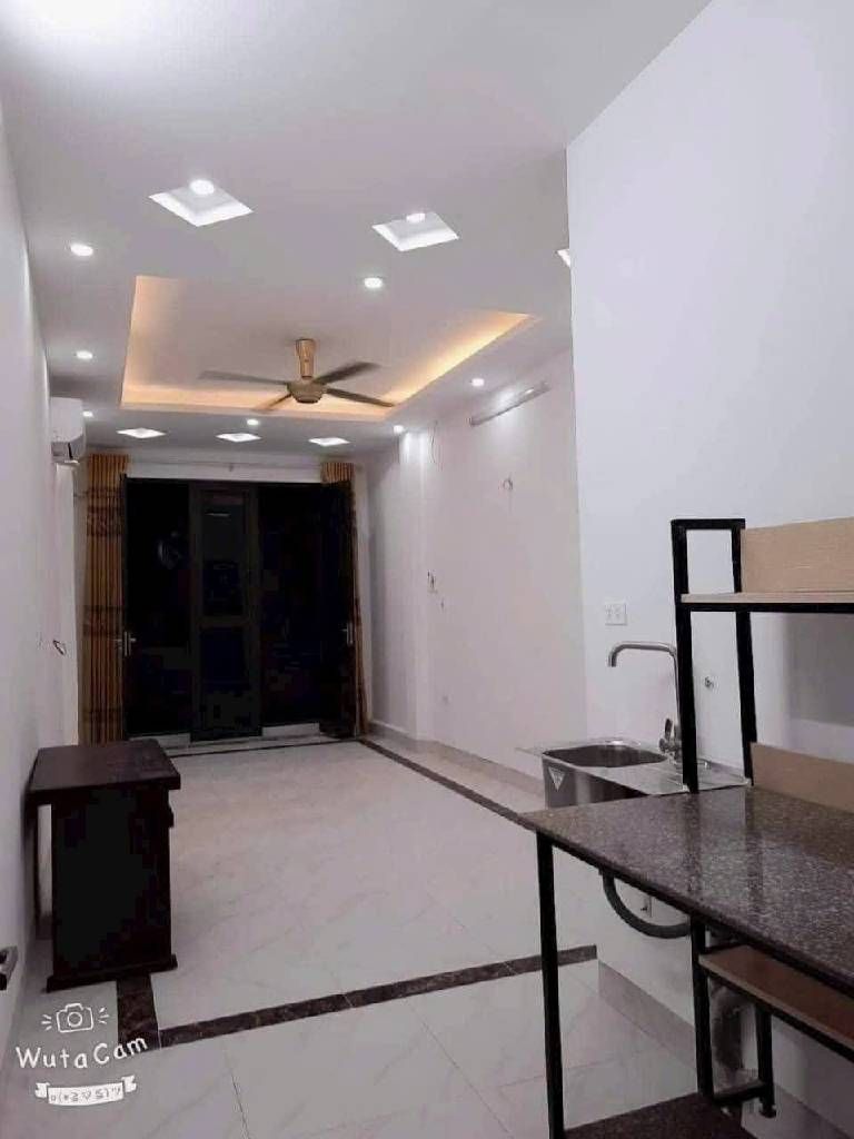 Bán nhà Chợ Khâm Thiên - diện tích 62.4m2 5 tầng - Gần ô tô - giá 20 tỷ